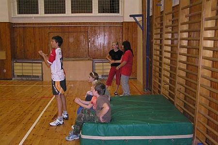 mlad� hasi�i v t�locvi�n�